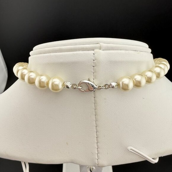 Faux Pearl & Chain Statement Necklace With Black Square Charms In Silver-Tone Fi - Picture 6 of 7